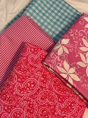 7+ yards Cotton Seersucker Fabric Lot Floral & Paisley Quilting Crafts #112