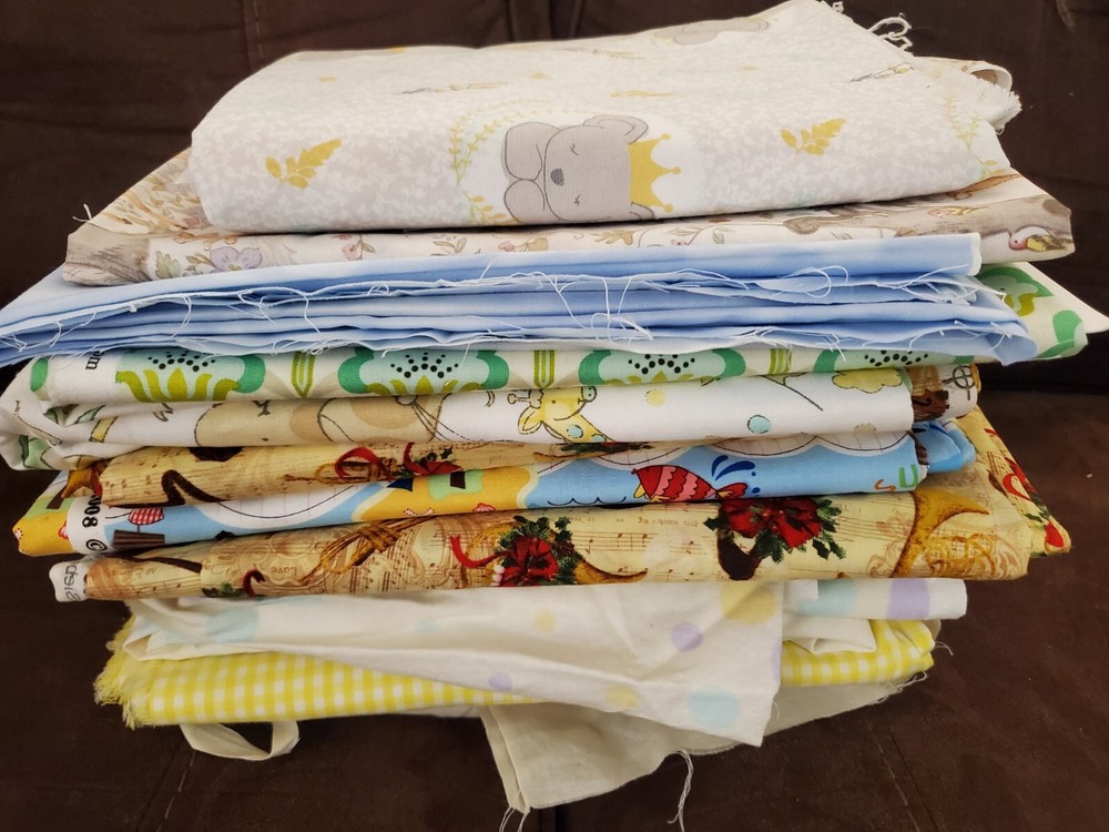 Estate Mixed Brands Mixed Prints Mostly Quilting Fabric Lot Total 25 Yards