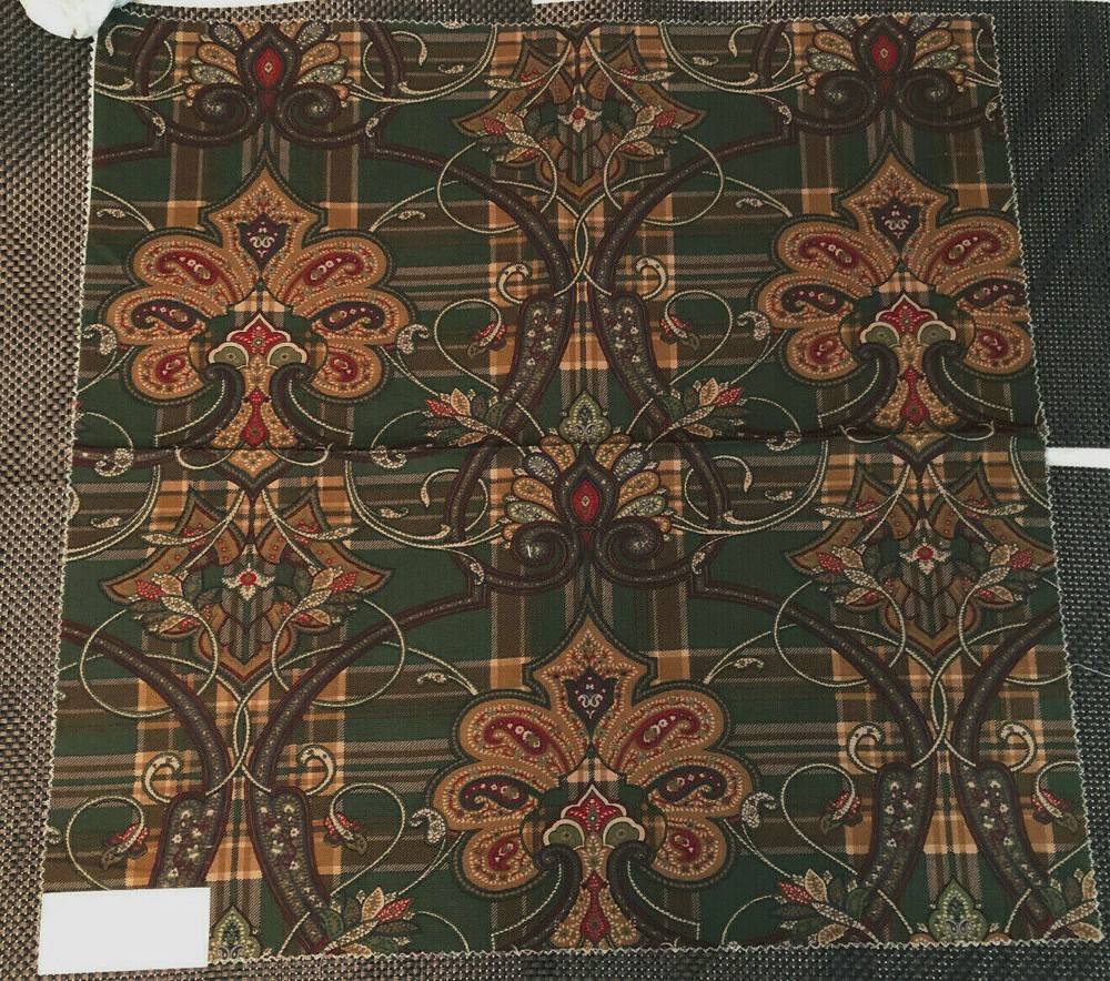 DURALEE Paisley on Plaid in Hunter 26 x 26″ Cotton Fabric Sample