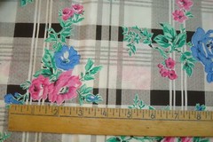 Vtg 1.77 yds Marcus Fabric 1987 Roses plaid satin Acetate Craft 44″ x 64″ BTP