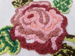 Shabby Pink Rose Vtg Chenille Bedspread Fabric Dramatic Scrollwork 25″ x 23″