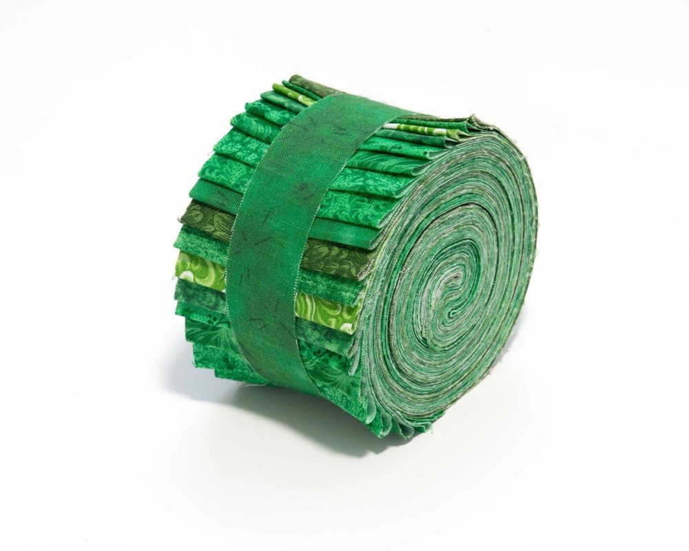 It’s All GREEN Jelly Roll 2.5″ pre-cut 100% cotton fabric quilting 18 strips