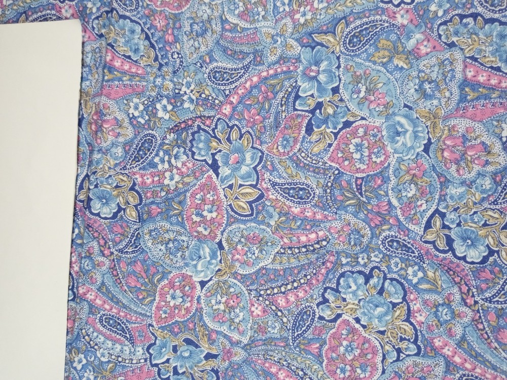 Peter Pan Fabrics Blue/Pink Paisley/Floral 34″ x 43″ 100% Cotton