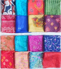 ABB Sari Silk Fabric Squares 30pcs 8″ Craft Quilt Decor Scrapbook Art Doll DS370