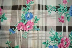 Vtg 1.77 yds Marcus Fabric 1987 Roses plaid satin Acetate Craft 44″ x 64″ BTP
