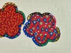 Fabric Cotton Red Blue Yellow Large Flowers 7 1/4″ L x 6 3/4″ W Quilt Sewing