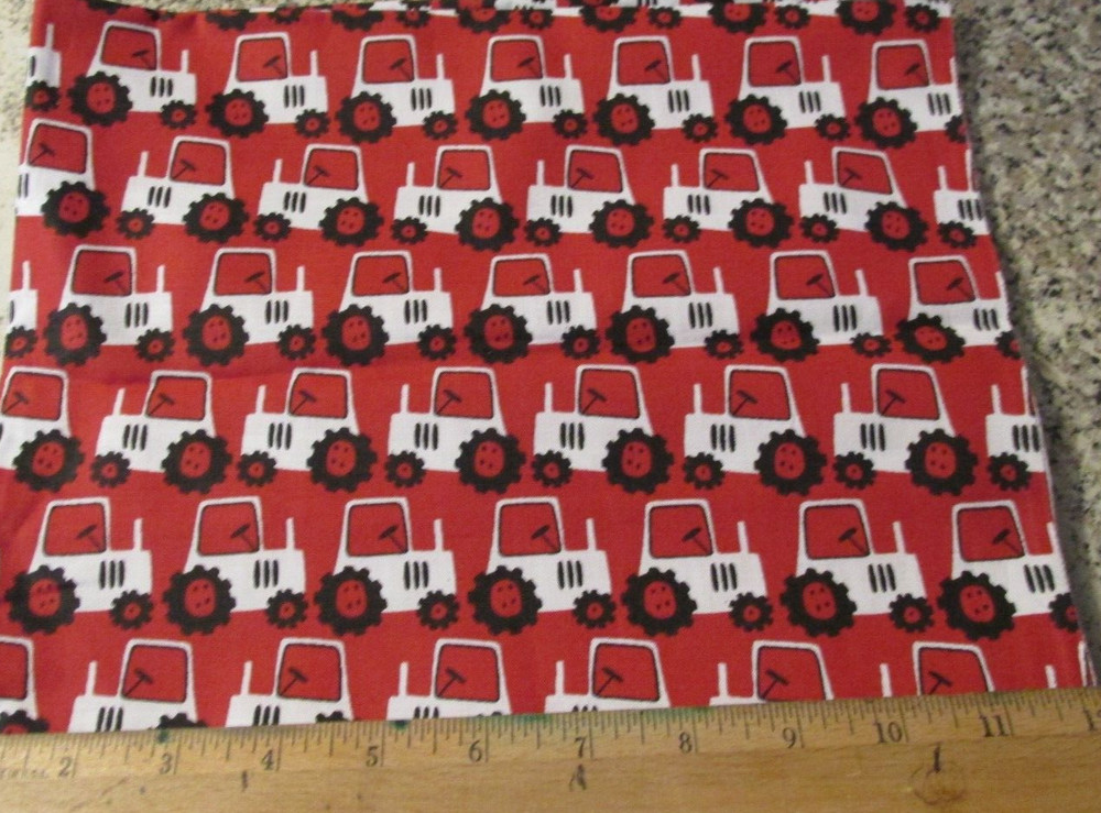 Vintage 1 yards x 44″ Quilt Fabric VIP Cranston Prints Red With White Tractors