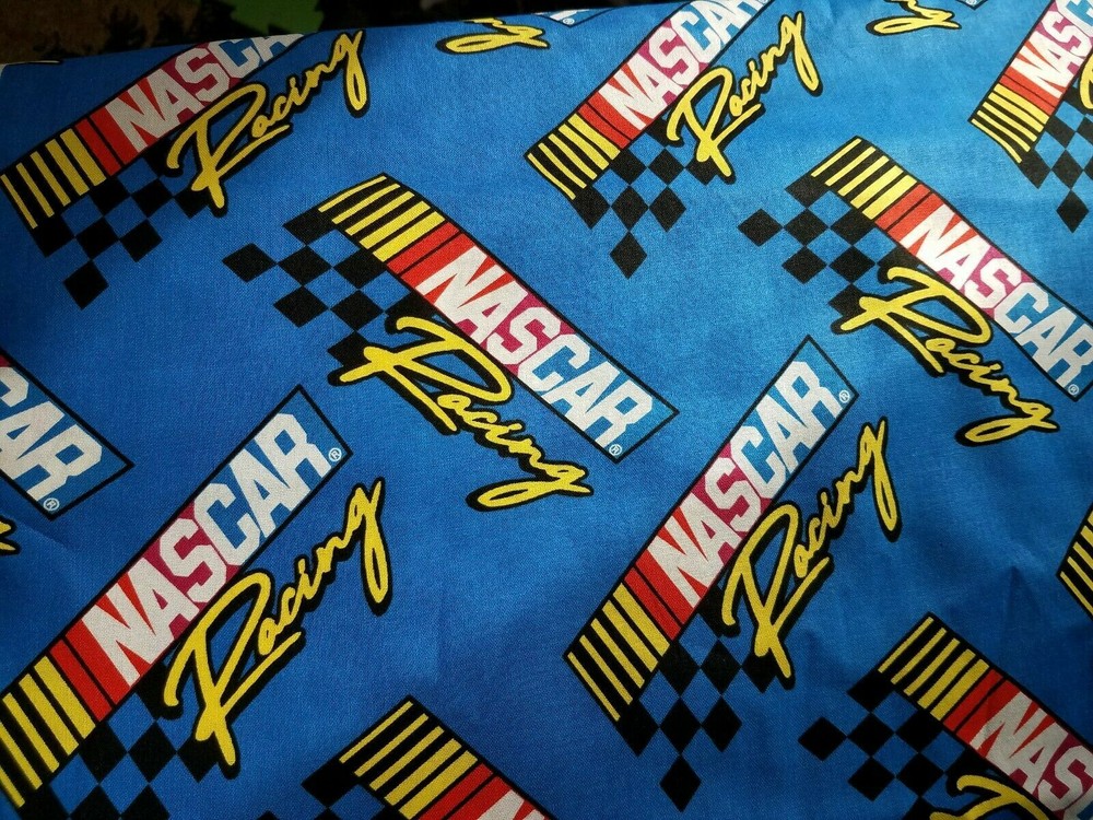 NASCAR RACING – TOSSED 100% Cotton Fabric 1/4 yd, 9″ x 44″