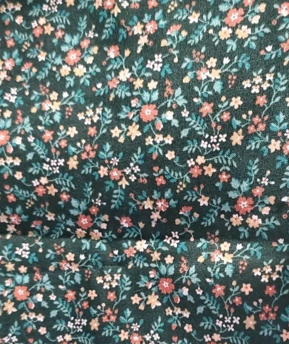 Vintage VIP Cranston Floral Calico Cotton Fabric Green 2/3 yards 44x 24 Quilting