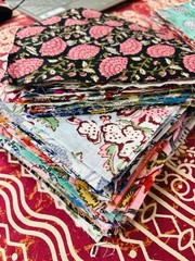 50 Mix Charm Pack Cotton Squares Patchwork Quilting Fabric Bundle Scraps Lot