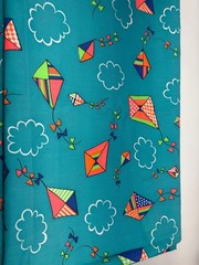 Bright Kite Print Cotton Fabric 1/2 yard x 46″ Blue Quilting Sewing Crafts