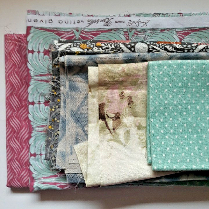 10 PC / 1 LB Mixed Lot Cotton Fabrics Modern Prints