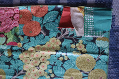 VNTG 1970s? Brunschwig & Fils Glazed Camborne? Chintz Sample Gold Black 24″x51″