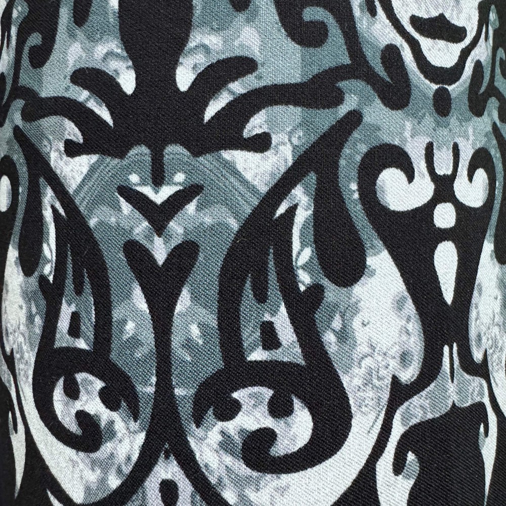 Poly-Spandex Blend Fabric, Large-scale Ornate Damask Print(2 Colors) – By the Ya