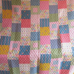 Vintage Faux patchwork yardage/fabric/Cheater/Quilted 3yds 43″ w