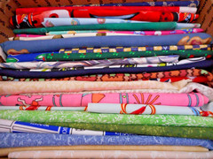 Huge Lot 4 Lbs 8+ Oz Quilting Cotton Fabric Scraps Many Large Lot 4