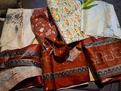 Lot MN Scraps Assorted Sizes Designs Colors Pieces