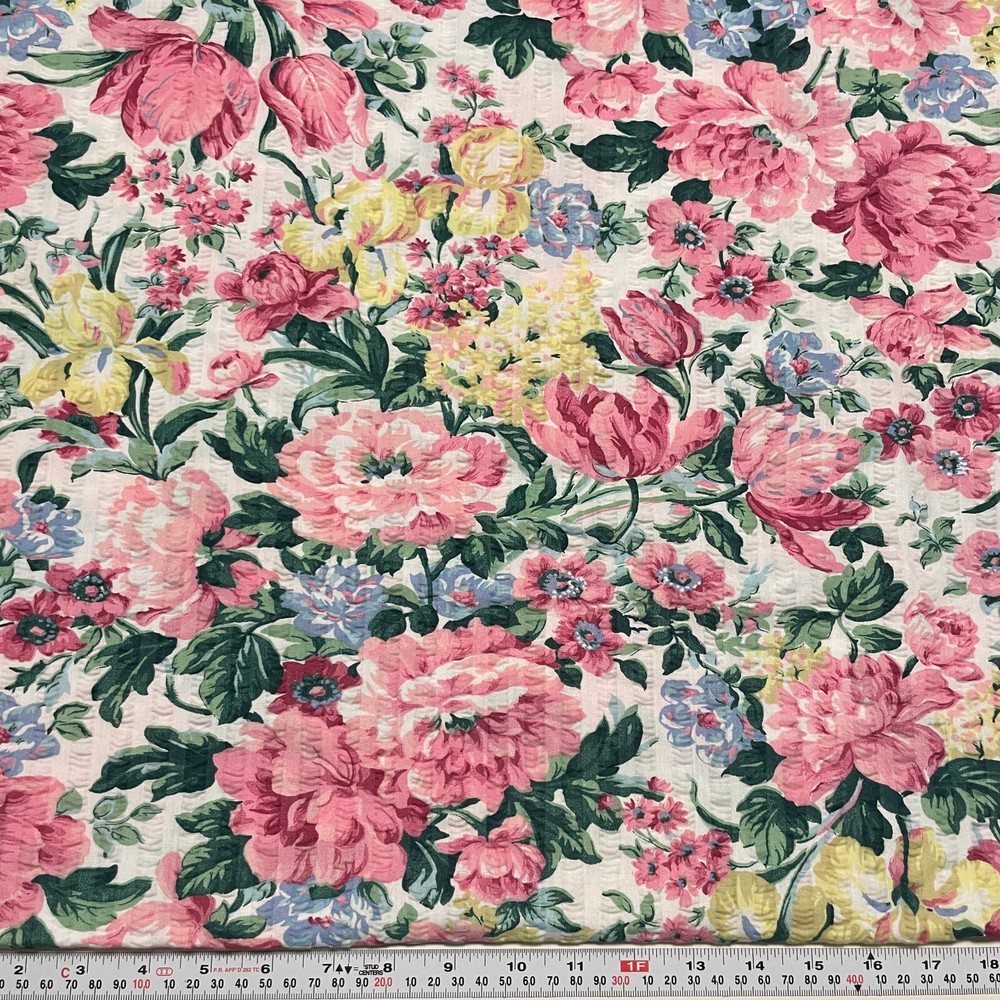 Vintage Peter Pan Fabrics Floral Seersucker Cotton Blend by the HALF YARD 18×60