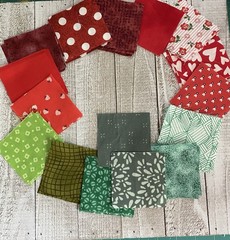 Cotton Fabric 98 Precut 2.5” Squares Red Pink White Green 🍓 Floral