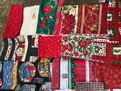Christmas 100% Cotton Fabric Remnants Quilting Crafts – Half Pound