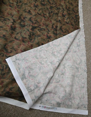 Raymond Waites Scotchgard Fabric Green Brown Red 134″ / 3.7 Yards x 55″ Wide