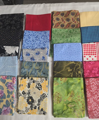 30 Cotton/ Cotton Blend Fabric Fat Quarters 18×21/22 No Duplicates Sew Quilt