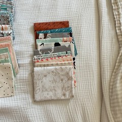 Cotton Fat Quarter Bundle Lot 18″ x 22″ Multicolor Geometric Quilting Crafts
