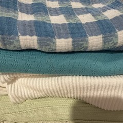 Aprox 5 Yards various Fabrics