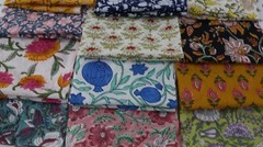 November SALE! 100 Pcs of Cotton MultiColour Fabric Scraps- Quilting/Craft