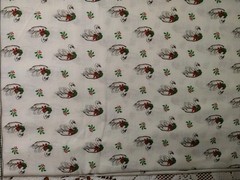 REMNANT CHRISTMAS SWANS cotton fabric VIP Cranston vintage Wreath Holly 16″x13″
