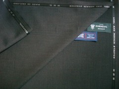 DORMEUIL 85% WOOL + 15% MOHAIR “LOW WEFT STRETCH” SUITING FABRIC IN Brown =3.4 m