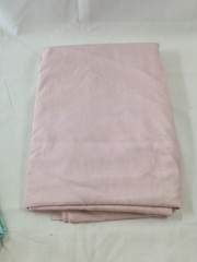 Various Fabric Quarters or Yardage 12.1 Lbs Cotton/Polyester/Nylon Solid Printed