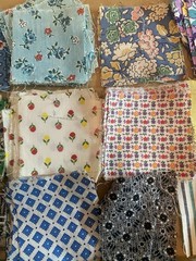 95+ Vintage 2×2 Quilt Fabric Squares Floral Feedsack Cotton Lot