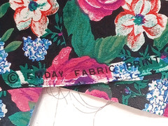 VTG Emday Black Pink Floral Polyester Fabric Lightweight 1 Pc 5 1/2 Yards x 42″